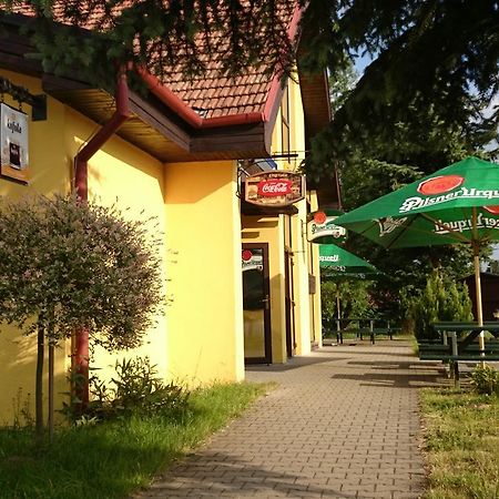 Restaurace Penzion Rafael Dlouha Brtnice ภายนอก รูปภาพ