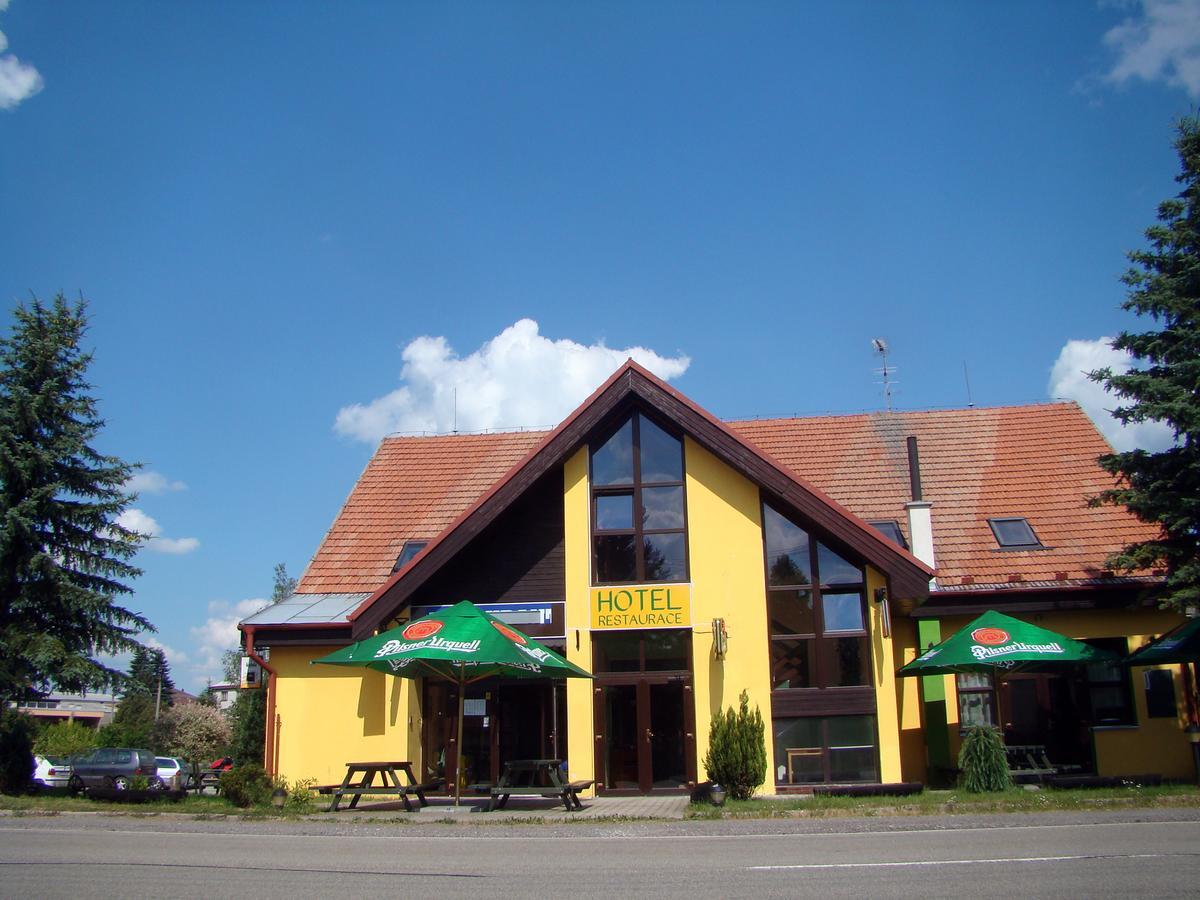 Restaurace Penzion Rafael Dlouha Brtnice ภายนอก รูปภาพ